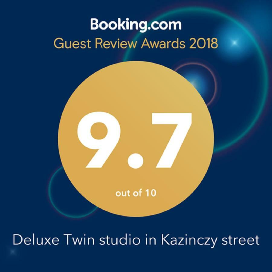 Deluxe Twin Studio In Kazinczy Street Lägenhet Budapest Exteriör bild